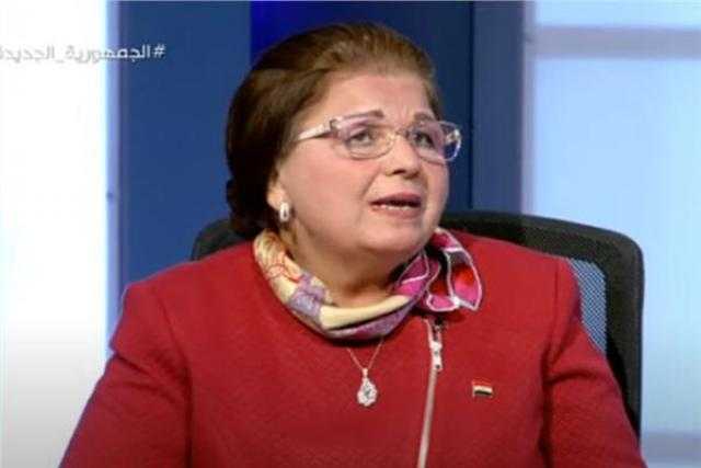 بيهربوا من الشرح.. محبات أبو عميرة : المدرسين مش عارفين يشرحوا منهج رابعة ابتدائي وغير مؤهلين