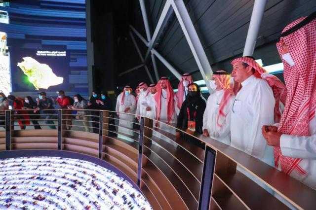 وزير الخارجية السعودي يزور جناحي المملكة والإمارات في معرض إكسبو 2020 دبي