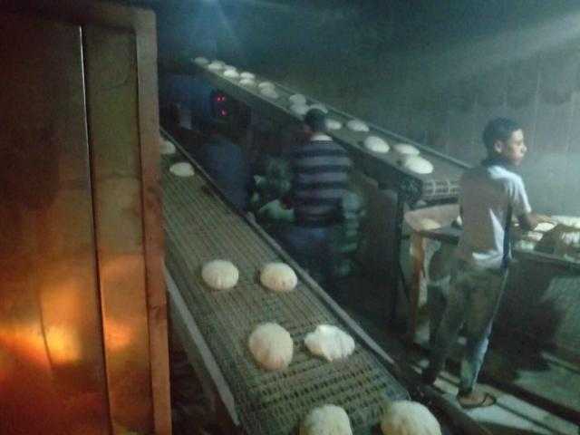 حملات للنظافة والمخابز وإصلاح المياه والصرف بدسوق|صور