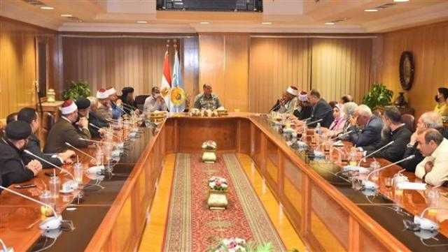 أسيوط.. مباحثات مع «بيت العائلة» لدعم مشروعات «حياة كريمة»