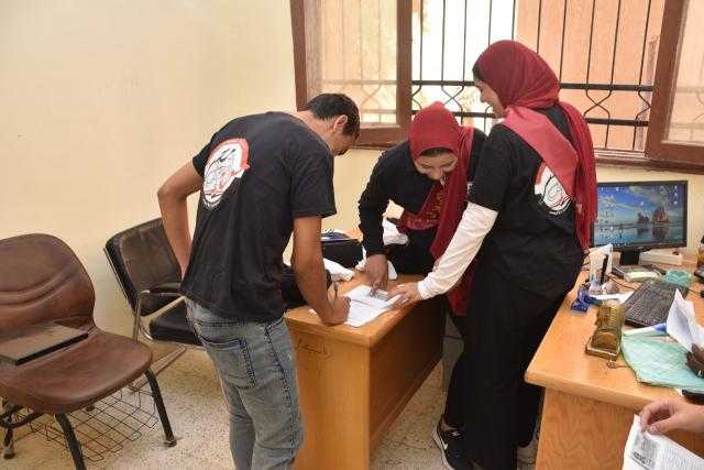 انطلاق فعاليات الانتخابات الطلابية بجامعة الأقصر.. صور