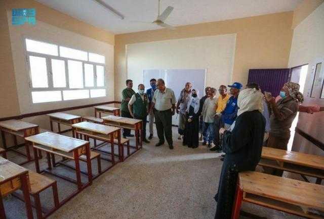 ”سلمان للإغاثة” يفتتح مدرسة الجيل الأساسية والثانوية بمأرب