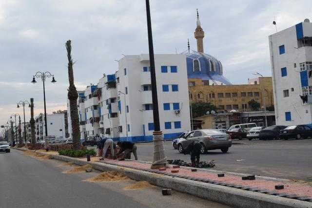 محافظ بورسعيد : تواصل أعمال تطوير شارع العبور بحي الزهور