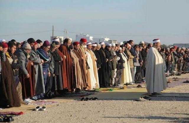مساجد تونس تقيم صلاة الاستسقاء
