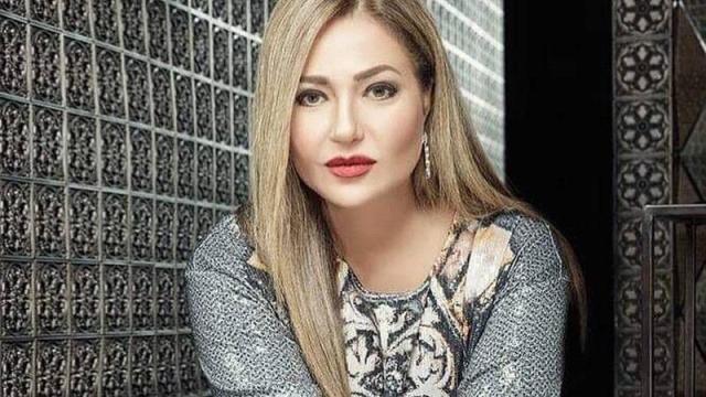 ليلى علوي