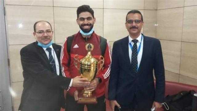 ”مصر للطيران” تستقبل منتخب مصر للكاراتيه بعد التتويج ببطولة العالم