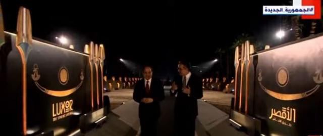 الرئيس عبدالفتاح السيسي ووزير الآثار الدكتور خالد العناني