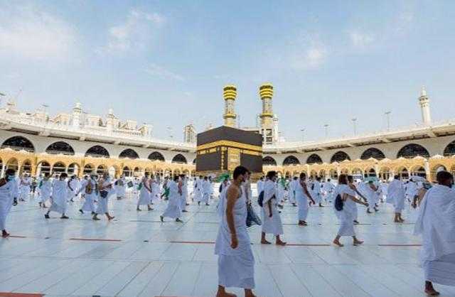 المسجد الحرام يستقبل الطائفين غير المعتمرين بالدور الأول من الحرم