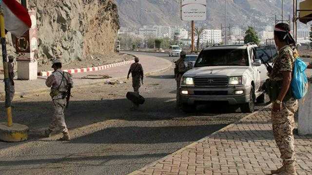 نجاة قيادي عسكري يمني من محاولة اغتيال في محافظة تعز