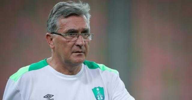 مدرب عمان يشدد على أهمية مواجهة قطر بكأس العرب
