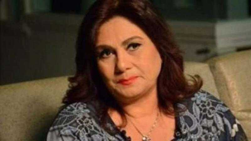 الفنانة سلوى عثمان: المواطن البسيط بيشقى ونفسه يفرح ويتفسح يومين