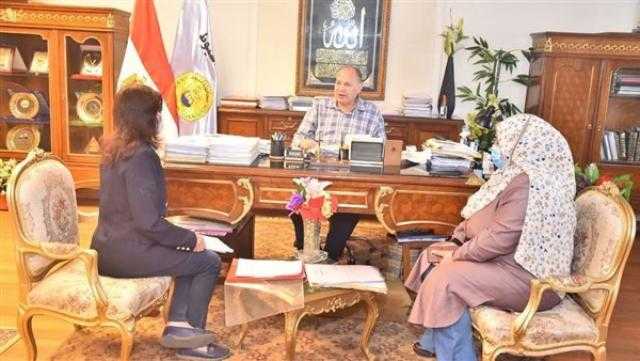 محافظة أسيوط تشدد على ضرورة تعظيم الإيرادات وتخفيض المصروفات