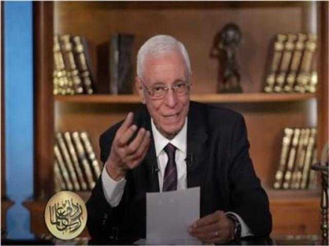 حسام موافى: تربية الحمام فى المنزل تسبب تليف الرئة