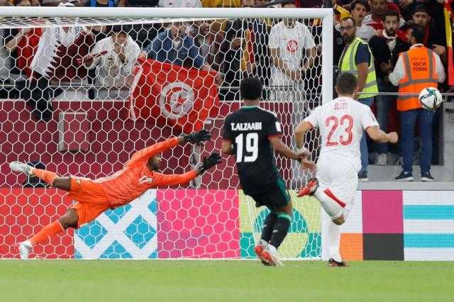 المنتخب التونسي يفوز على نظيره الإماراتي ويتأهلان معا لدور الثمانية بكأس العرب