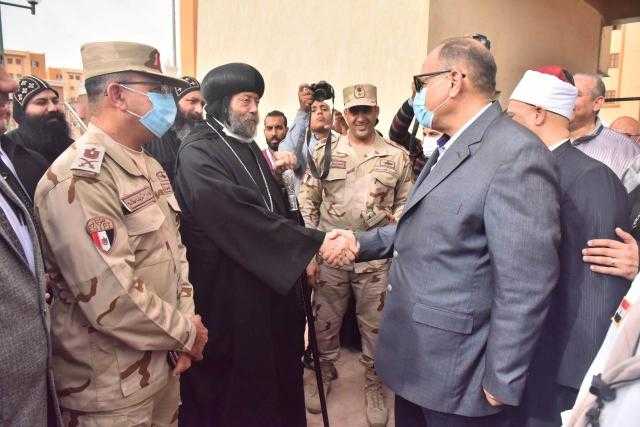 محافظ أسيوط ورئيس أركان حرب المنطقة الجنوبية العسكرية يشهدان اللقاء الشبابي لمبادرة بيت العائلة المصرية ”شباب من أجل مصر”