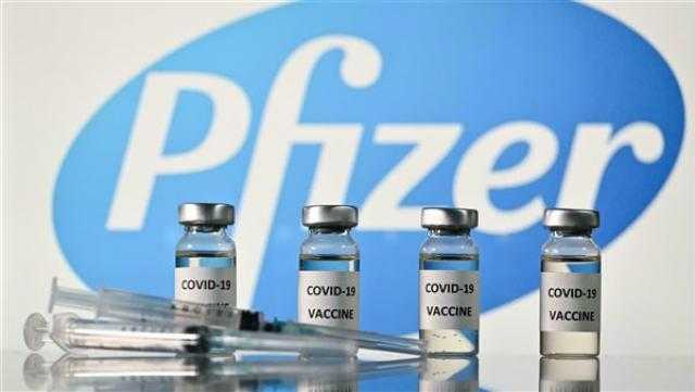 «فايزر»: الأفراد قد يضطرون لتلقي جرعة رابعة من اللقاح لمواجهة كورونا