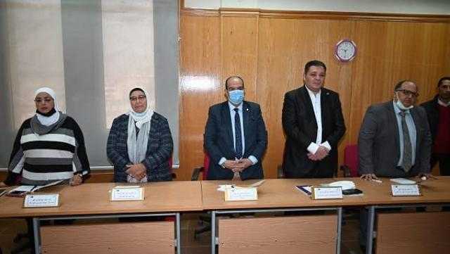 افتتاح البرنامج التدريبي الخامس لإعداد القيادات الجامعية في جامعة الفيوم