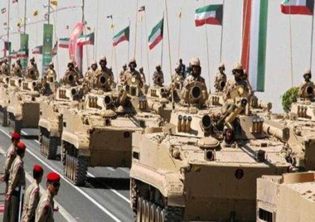 الكويت تتيح للسيدات الالتحاق بالجيش