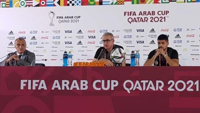 خط أحمر