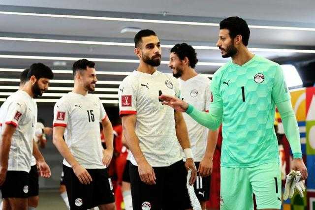 ناقد رياضي يكشف أسباب المشادة بين الشناوي وشريف عقب لقاء مصر وقطر