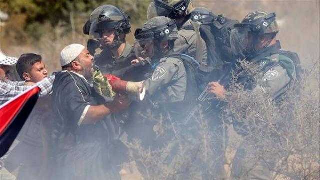 الهلال الأحمر الفلسطيني: إصابة 67 بالرصاص المطاطي والاختناق في نابلس