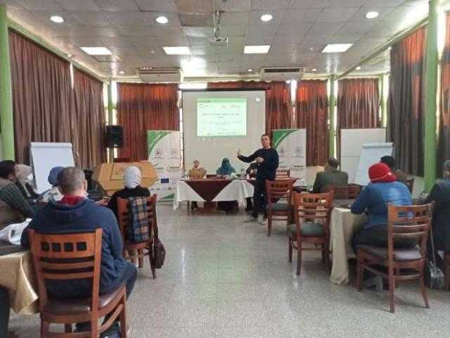 إدارة المخلفات الصلبة تنظم جلسة حوارية بأسيوط