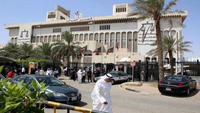 محكمة كويتية: حبس وعزل 6 قضاة في قضية غسيل أموال