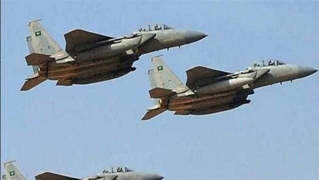 طيران التحالف العربي يشن غارات مكثفة على مواقع الحوثيين في جبهات مأرب