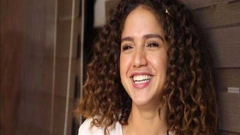 إنجي علي تستضيف رنا رئيس في ”أسرار النجوم” .. اليوم
