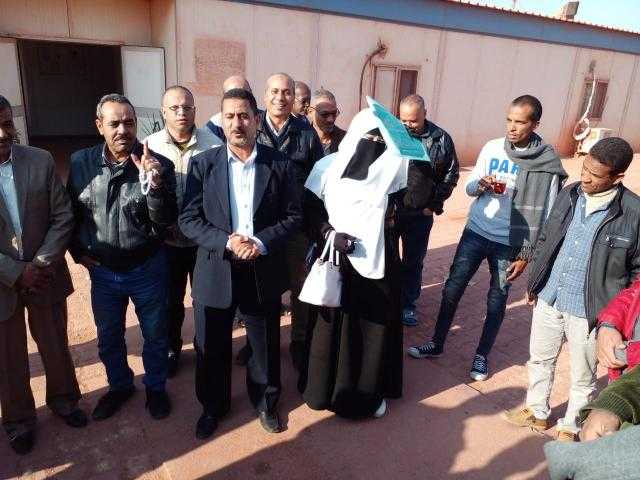 بعد تجديد عقود 38 عاملا .. استئناف العمل بشركة ”أسيك” بمصنع أسمنت النهضة بقنا العام