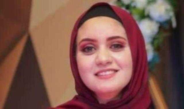 بعد انتحار بسنت خالد.. أستاذة قانون جنائي تكشف كيفية حماية الأبناء من خطر التكنولوجيا