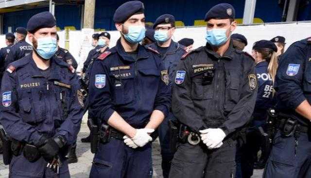 الشرطة النمساوية تشن حملة لضبط شهادات التطعيم المزورة