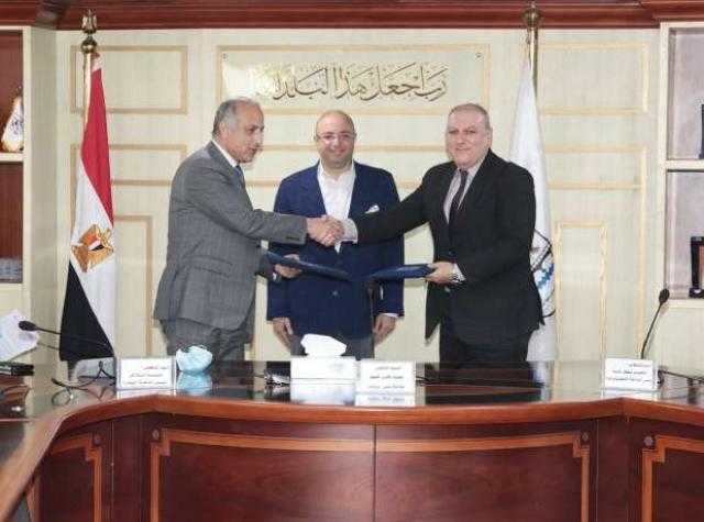 توقيع بروتوكول بين جامعتي بني سويف التكنولوجية والنهضة لتأهيل الطلاب