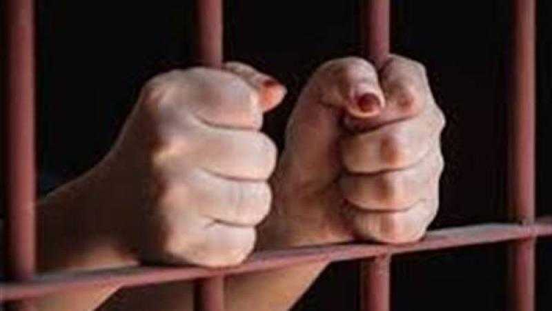 ضبط نصابة بالغربية استولت على أموال المواطنين راغبى السفر للعمل بالخارج