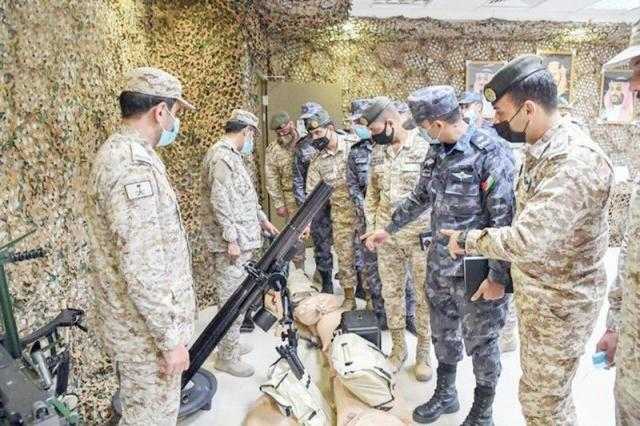 انطلاق مناورات تمرين ”الشط الآمن-5” بالأسطول الشرقي