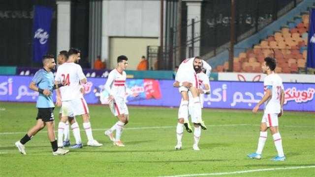 حافلة الزمالك تصل استاد القاهرة لمواجهة إنبي
