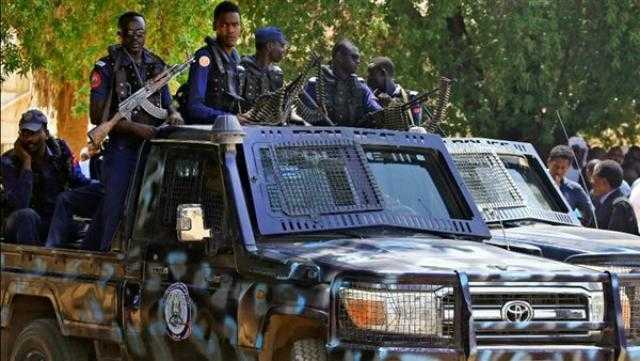 مدير عام قوات الشرطة السودانية يؤكد الحرص على بسط الأمن والاستقرار