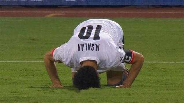 رقم تاريخي.. محمد صلاح يكسر صيام 292 يومًا ويعادل 5 لاعبين