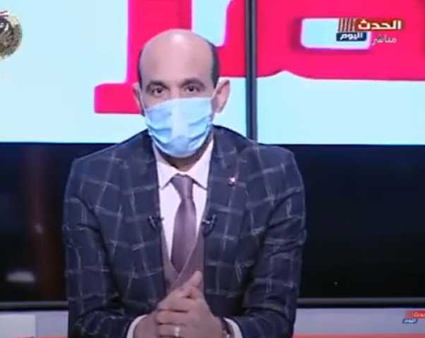 بعد تعافيه من كورونا.. محمد موسى يظهر بالكمامة على الهواء.. فيديو