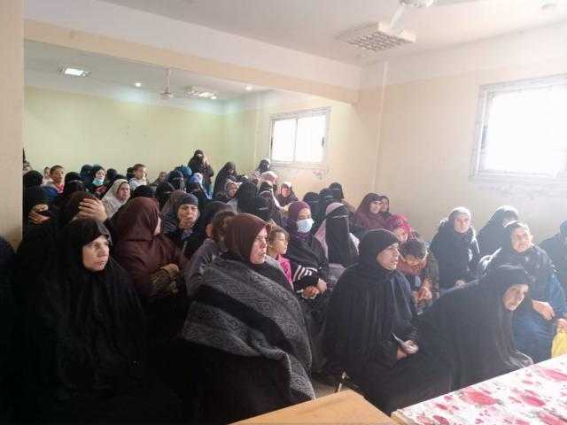 بالصور.. قومي المرأة بكفر الشيخ ينظم حملات توعية لـ 1222 سيدة بقرى حياة كريمة