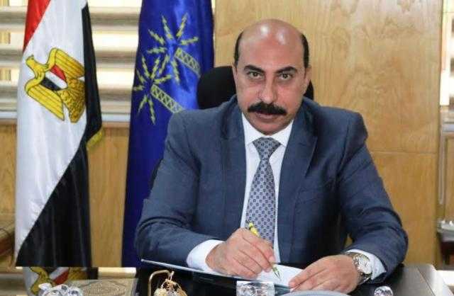 محافظ أسوان: الانتهاء من إحلال وتجديد 1185 سيارة بمنظومة النقل الجماعي