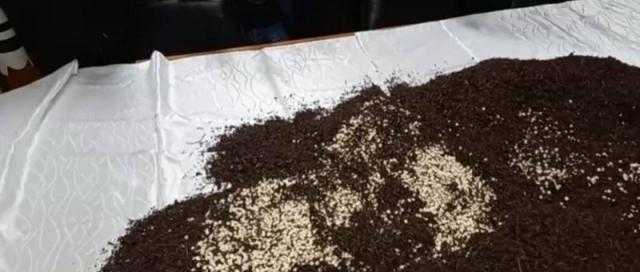 لبنان: ضبط شحنة كبتاجون مخبأة بالشاي في البحر وإعادتها إلى بيروت