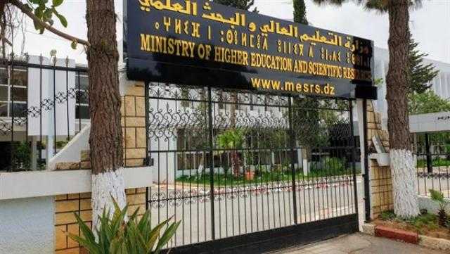 تقرير تلفزيوني يرصد التطور الهائل في قطاع التعليم العالي