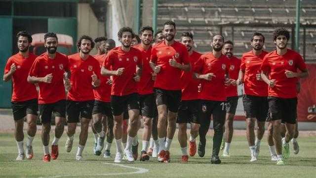 عادل مصطفى: ثلاثية سموحة ستسبب «ألم» في الأهلي