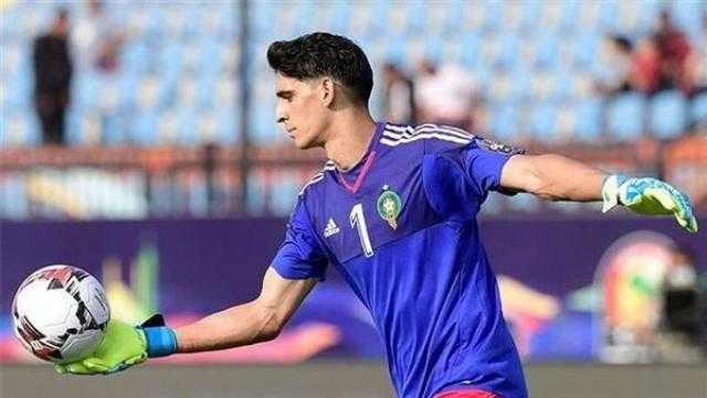 حارس المغرب: جاهزون لمواجهة مصر في أمم إفريقيا ورضاء الجماهير هدفنا