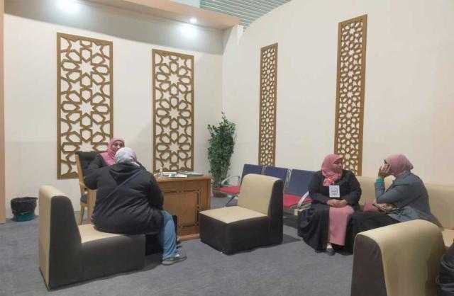 أمين ”البحوث الإسلامية”: مشاركة فعالة لوعاظ وواعظات الأزهر بركن الفتوى بجناح الأزهر بمعرض الكتاب | صور