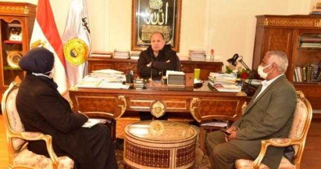 محافظ أسيوط يوجه بتوفير الدعم المادي والمعنوي للأسر الأكثر احتياجاً