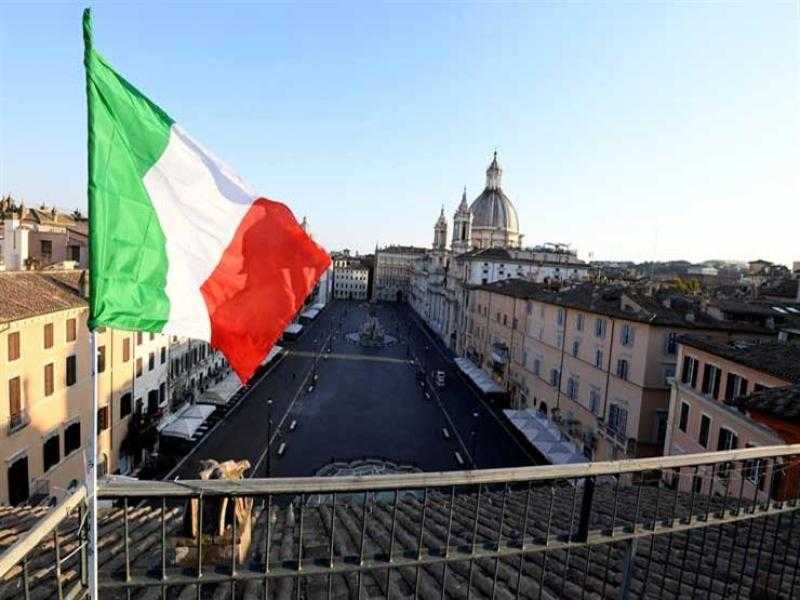 إيطاليا تسجل 22 ألفا و360 إصابة جديدة بكورونا و43 وفاة