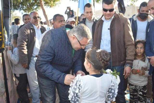 محافظ البحر الأحمر: انشاء 2 كافتيريا ودورات مياه ومظلات لمرتادي الكورنيش وتكلفة تطوير. الشاطئ بلغت 5 مليون جنيه