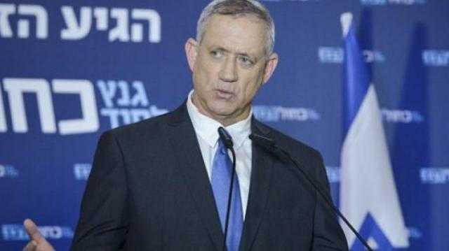 جانتس يزور مقر قيادة الأسطول الخامس الأمريكي بالبحرين